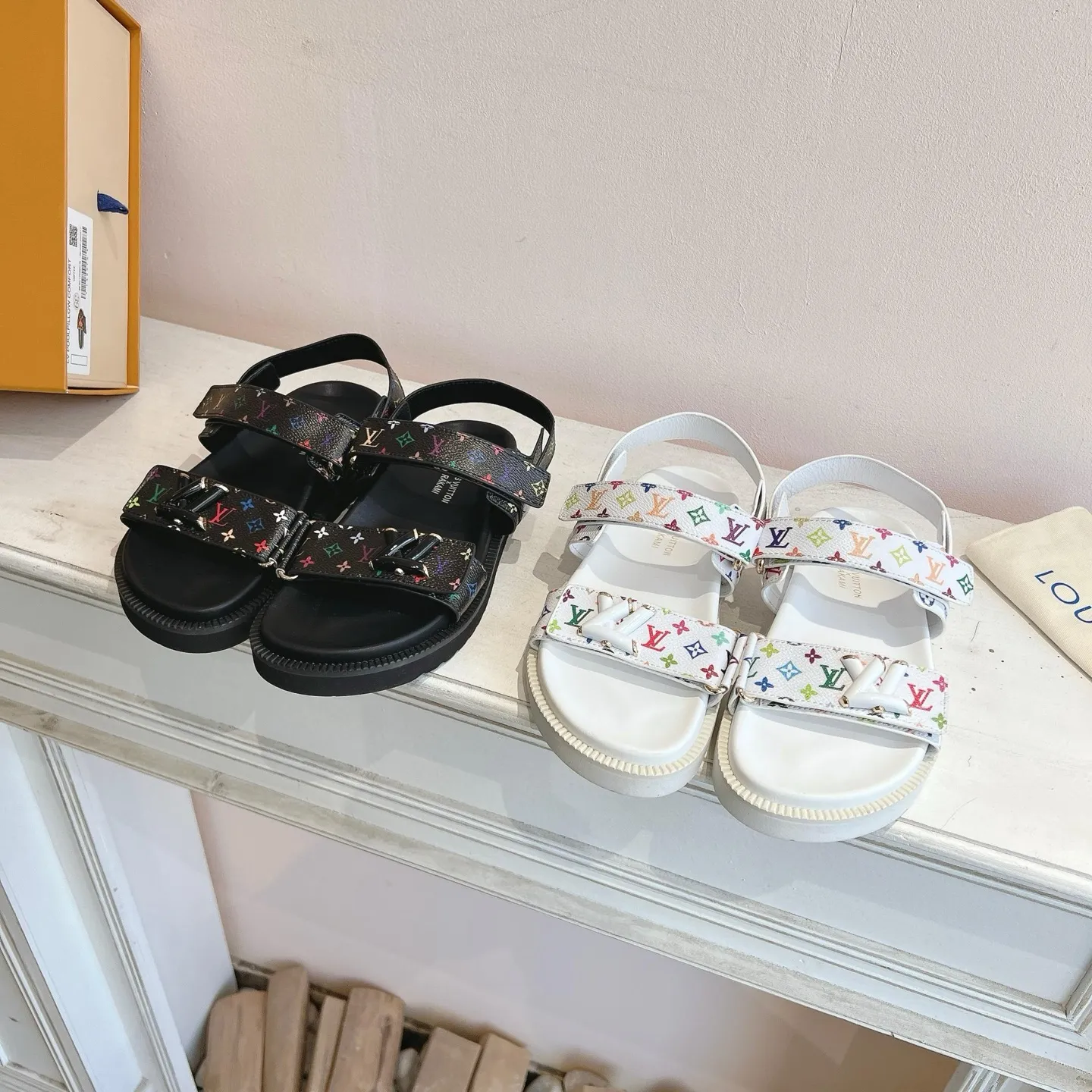 👟👟Ex-factory price 420👟👟 Lv summer boat trailer series, 35-45 with full package